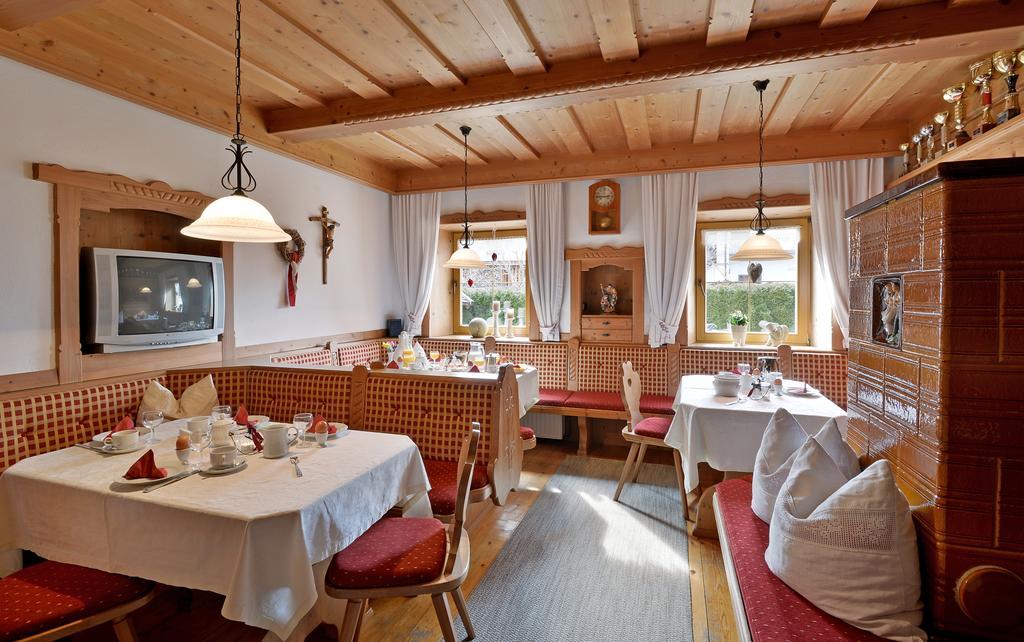 Huettschmiedhof Villa Kossen Ruang foto