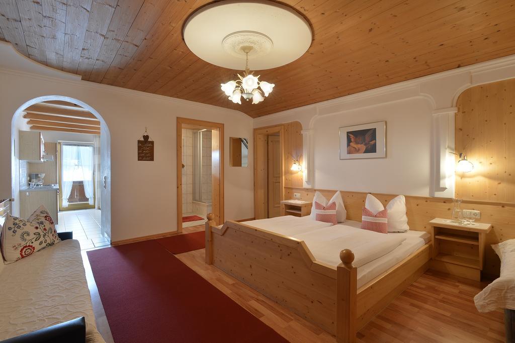 Huettschmiedhof Villa Kossen Ruang foto