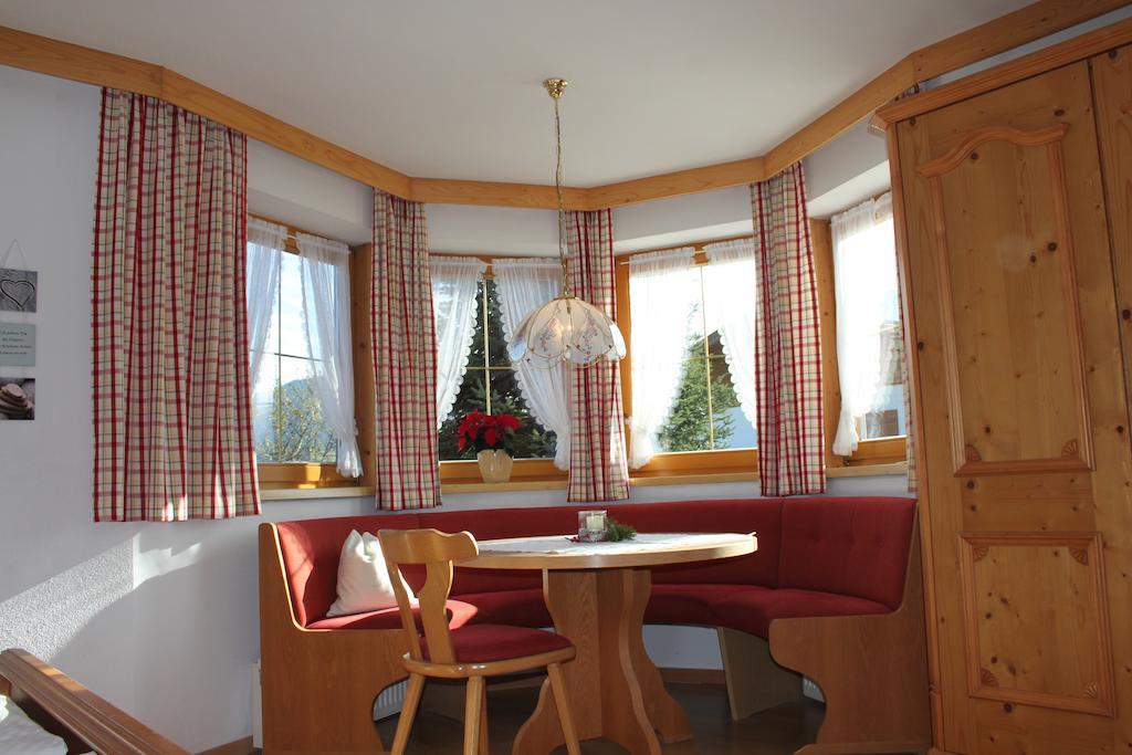 Huettschmiedhof Villa Kossen Ruang foto